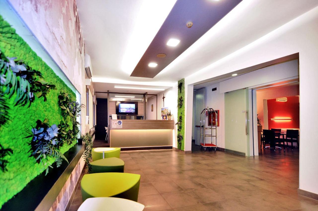 Hotel Nederland Caorle Extérieur photo