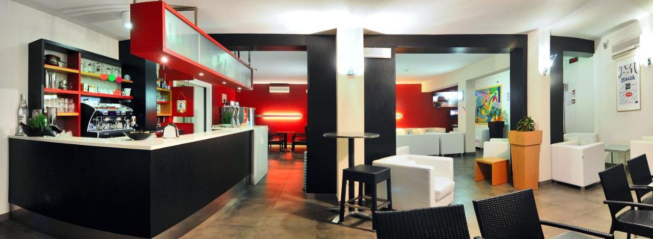 Hotel Nederland Caorle Extérieur photo