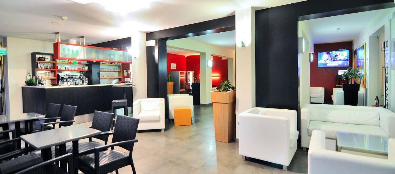 Hotel Nederland Caorle Extérieur photo