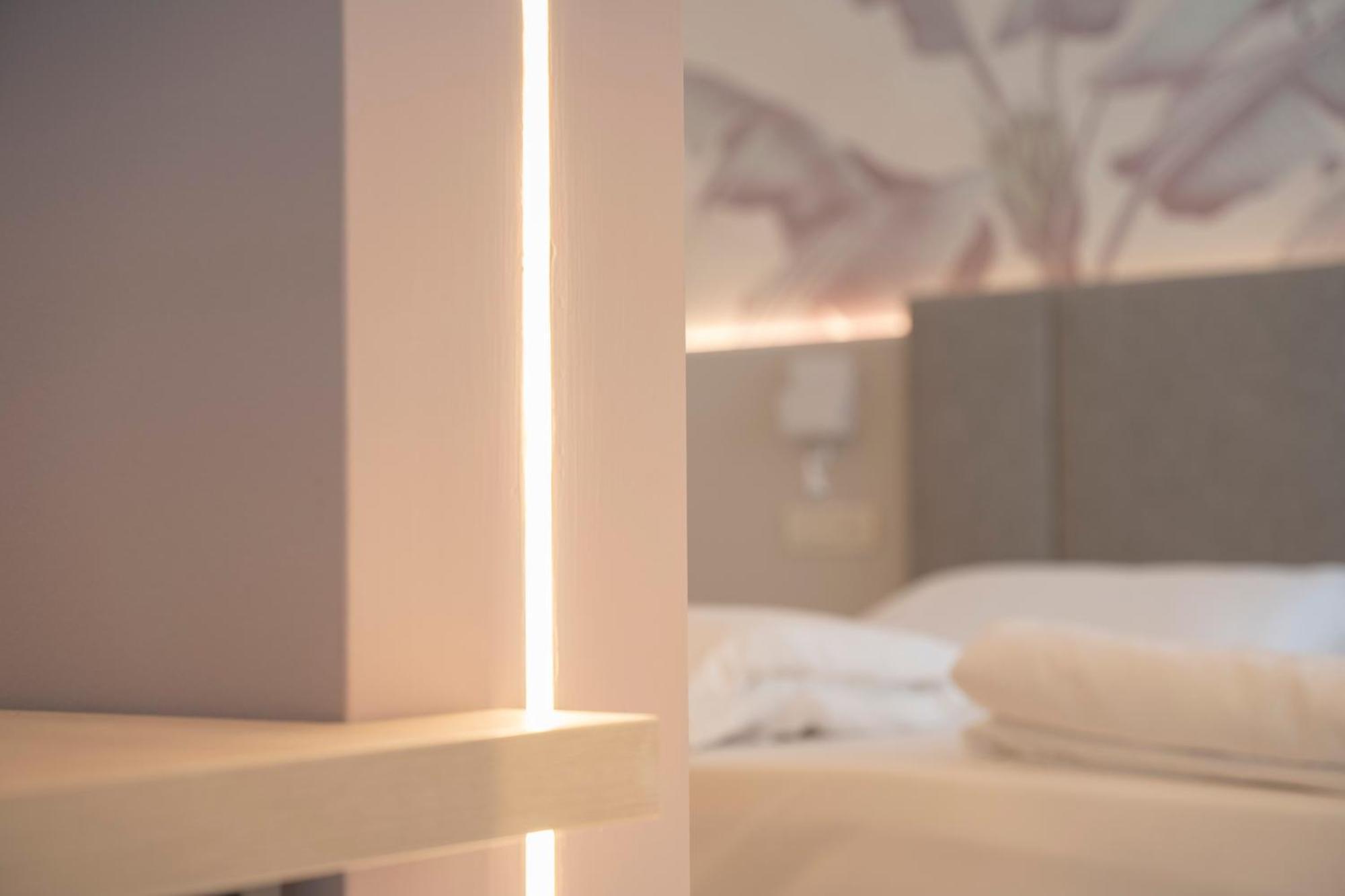 Hotel Nederland Caorle Extérieur photo