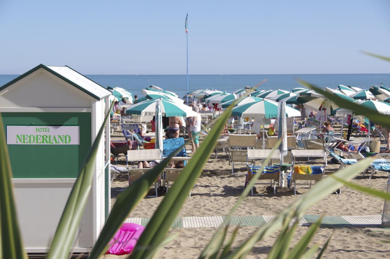 Hotel Nederland Caorle Extérieur photo